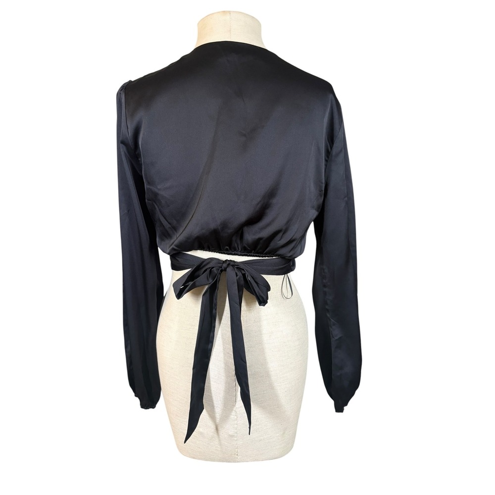 NWT Abercrombie & Fitch Black Satin Long Sleeve Wrap Crop Top S Minimalist Glam - Picture 7 of 10